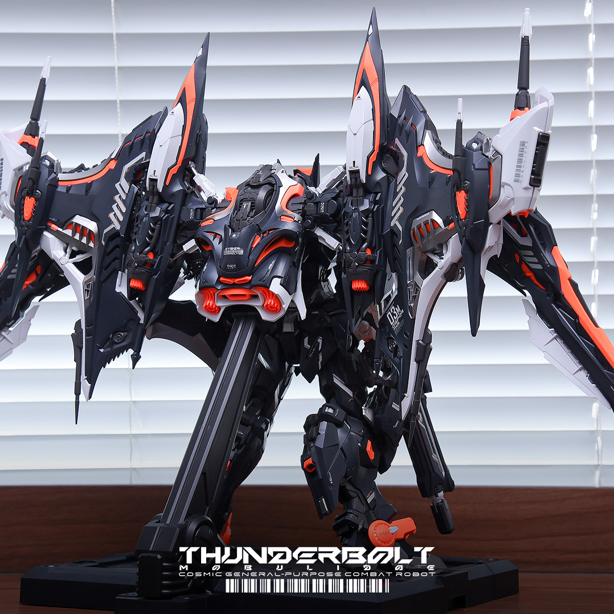 THUNDERBOLT MOBULIDAE 1/100 장난 - Model Kit Infinite Dimension 리뷰 및 가격